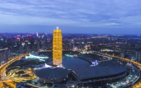 签约即启动！莫林携华中榜首之势入驻郑州，2026五一前焕新开业